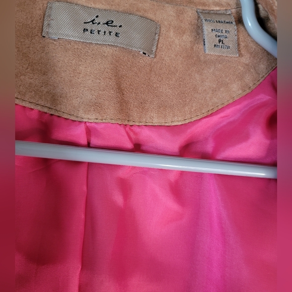 i.e. womens PL button front western suede 100% leather carmel color jacket - Picture 5 of 5